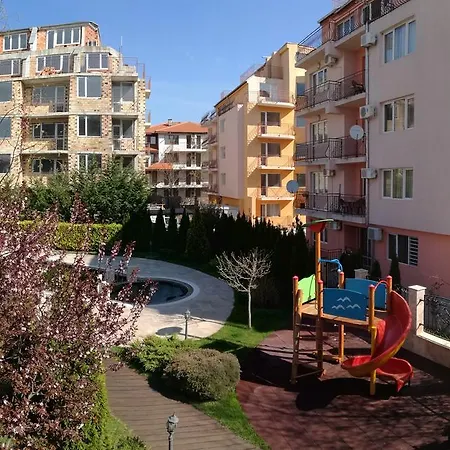 Апартаменты Mellia Boutique 5 *
